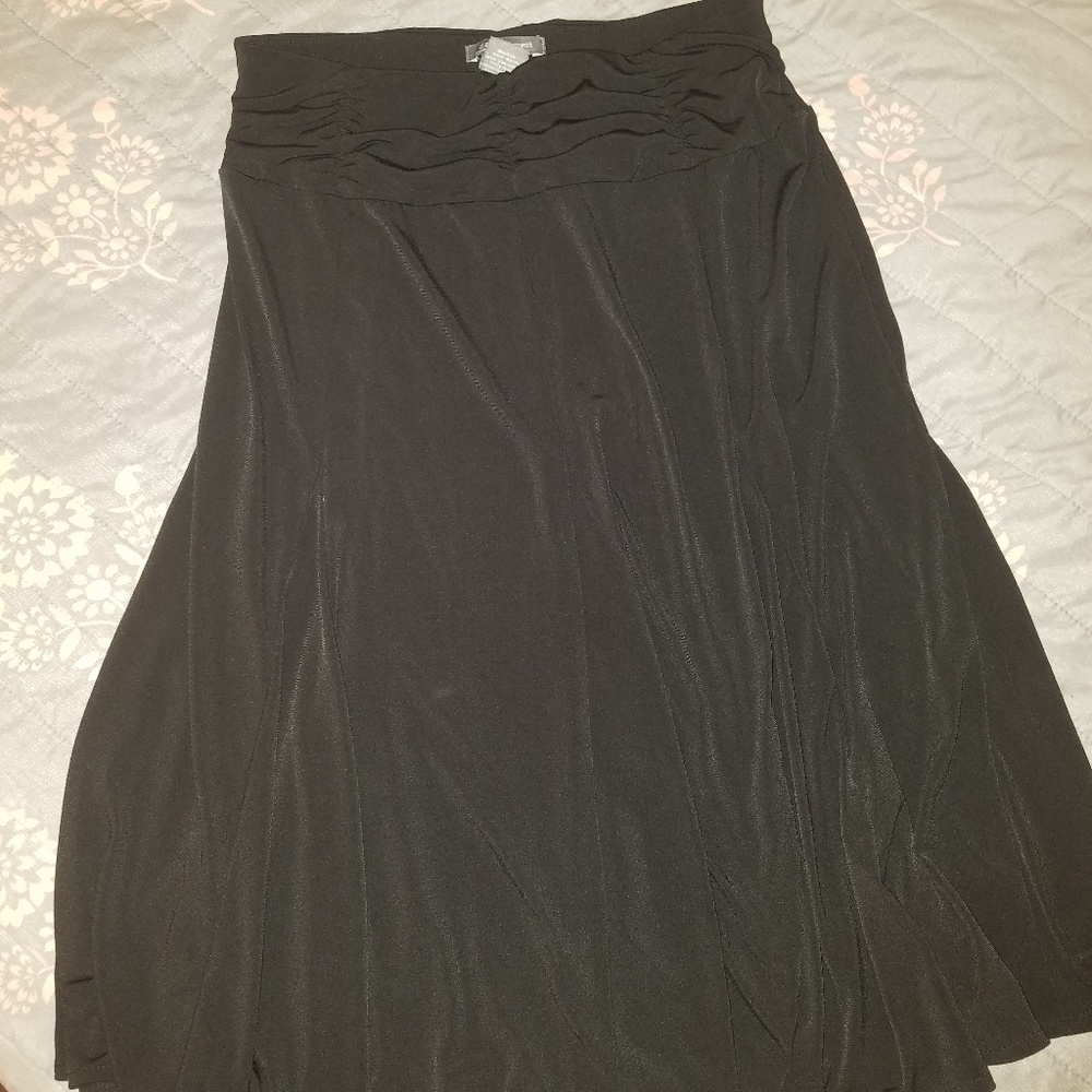 Apt 9 black slinky skirt